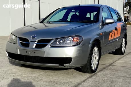 Silver 2003 Nissan Pulsar Hatchback Q