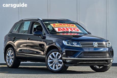 Blue 2016 Volkswagen Touareg Wagon V6 Tdi