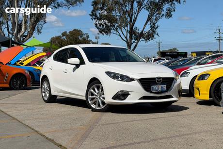 White 2016 Mazda 3 Hatchback Sp25 Astina