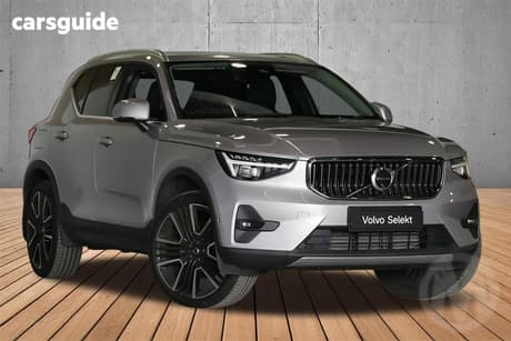 Silver 2025 Volvo XC40 Wagon Ultra B4 Bright