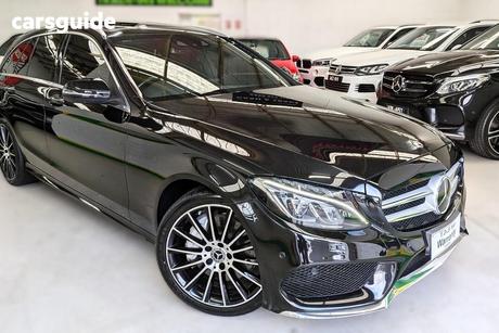 Black 2018 Mercedes-Benz C300 Estate