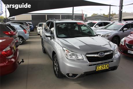Silver 2014 Subaru Forester Wagon 2.5I-S
