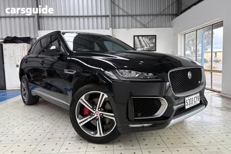 Black 2018 Jaguar F-Pace Wagon 30D S Awd (221Kw)
