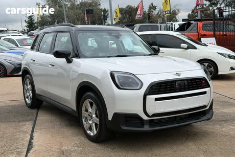 White 2024 Mini Countryman Wagon Jcw All4 Classic