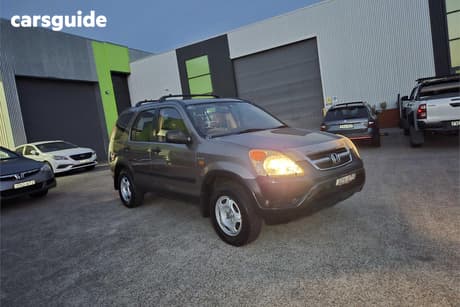 Gold 2004 Honda CR-V Wagon (4X4)