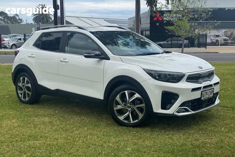 White 2020 Kia Stonic Wagon Gt Line