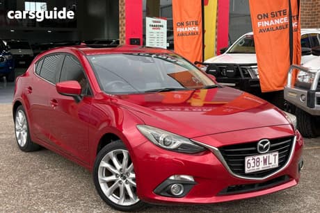 Red 2016 Mazda 3 Hatchback Sp25