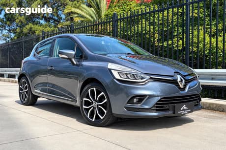 Grey 2017 Renault Clio Hatchback Zen