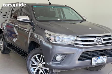 Grey 2016 Toyota Hilux Dual Cab Utility Sr5 (4X4)