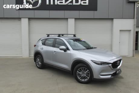 Silver 2017 Mazda CX-5 SUV MAXX SPORT