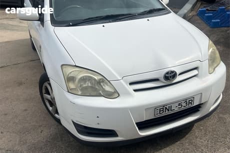 White 2007 Toyota Corolla Hatchback Ascent Sport Seca