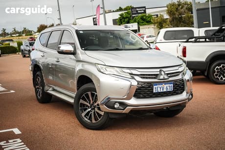 Silver 2016 Mitsubishi Pajero Sport Wagon Exceed (4X4)