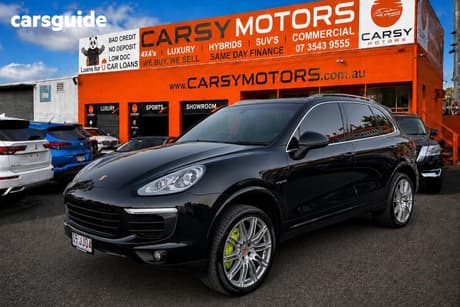 Black 2015 Porsche Cayenne Wagon S E-Hybrid