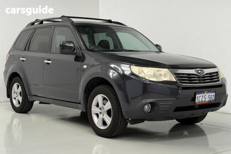 Grey 2009 Subaru Forester Wagon Xs