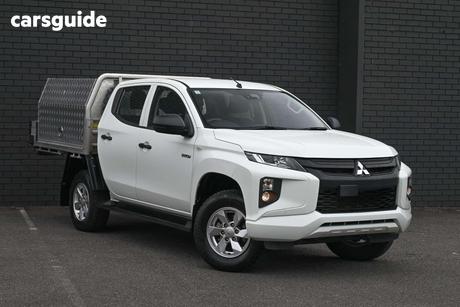 White 2024 Mitsubishi Triton Double Cab Chassis Glx (4X4)