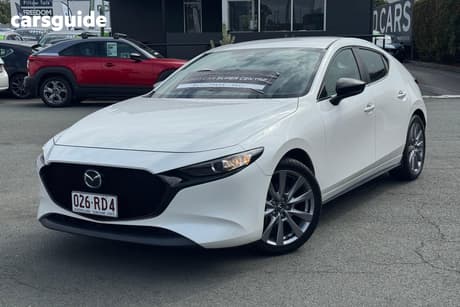 White 2022 Mazda 3 Hatchback G25 Evolve Sp