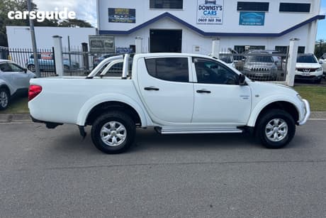 White 2012 Mitsubishi Triton Double Cab Utility Gl-R (4X4)