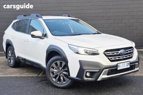 White 2024 Subaru Outback Wagon Awd