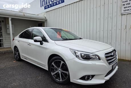 White 2016 Subaru Liberty Sedan 3.6R