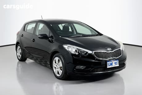 Black 2016 Kia Cerato Hatchback S