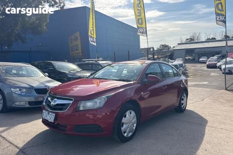 Red 2009 Holden Cruze Sedan Cd