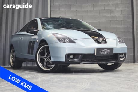 Blue 2005 Toyota Celica Liftback Zr