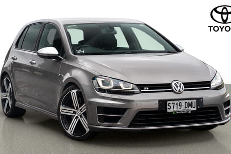2016 Volkswagen Golf Hatchback R