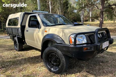 White 2009 Nissan Navara Cab Chassis Dx (4X4)