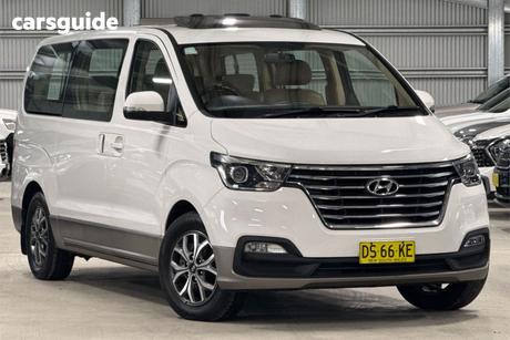 White 2019 Hyundai Imax Wagon Elite