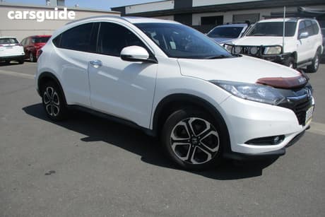 White 2017 Honda HR-V Wagon Vti-L