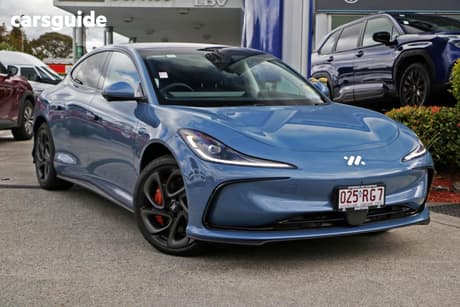 Blue 2026 MG Im5 Sedan Performance