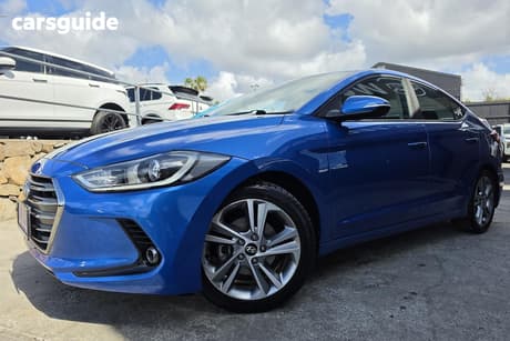 Blue 2017 Hyundai Elantra Sedan Elite 2.0 Mpi