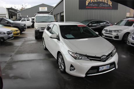 White 2013 Toyota Corolla Hatchback Levin Zr