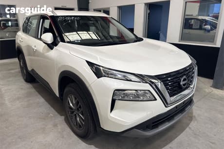 White 2024 Nissan X-Trail Wagon St (2Wd)