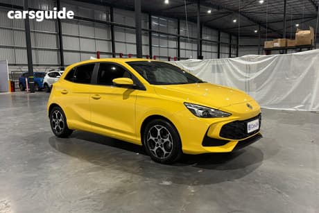 Yellow 2025 MG MG3 Hatchback Essence