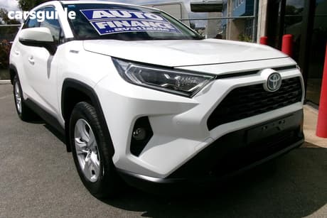 White 2021 Toyota RAV4 Wagon Gx (Awd) Hybrid