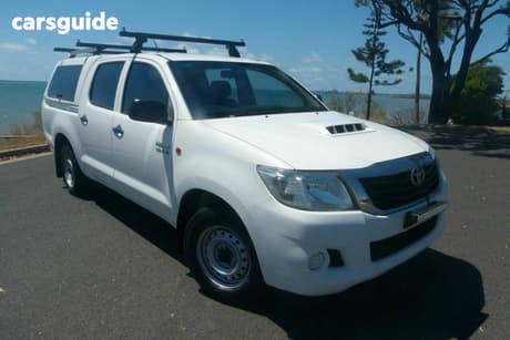 White 2014 Toyota Hilux Dual Cab Pick-up Sr