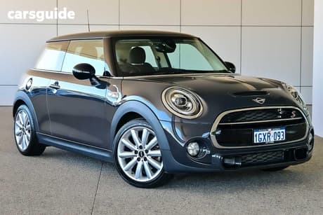 Grey 2019 Mini Cooper Hatchback S 3D Hatch