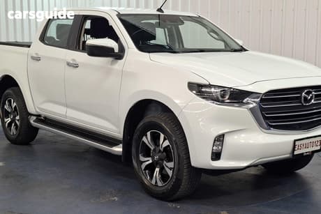 White 2023 Mazda BT-50 Dual Cab Pick-up Xtr (4X2)