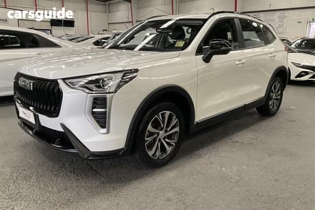 White 2025 GWM Haval Jolion Wagon Premium