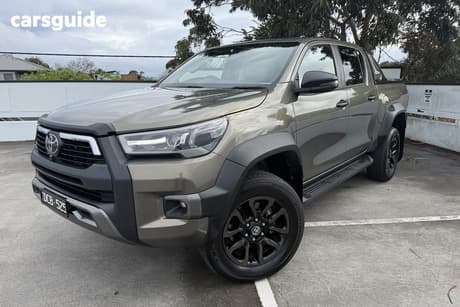Bronze 2024 Toyota Hilux Double Cab Pick Up Rogue 48V (4X4)