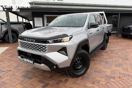 Silver 2025 Toyota Hilux Double Cab Chassis Sr 48V (4X4)