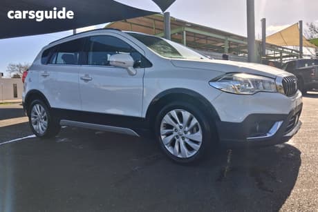 White 2018 Suzuki S-Cross Wagon Turbo
