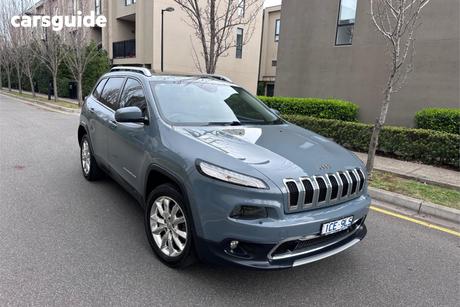 Grey 2014 Jeep Cherokee Wagon Limited (4X4)