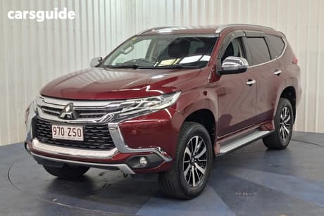 Red 2017 Mitsubishi Pajero Sport Wagon Exceed (4X4) 7 Seat