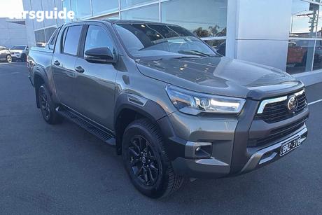 Bronze 2021 Toyota Hilux Double Cab Pick Up Rogue (4X4)