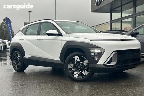 White 2025 Hyundai Kona Wagon