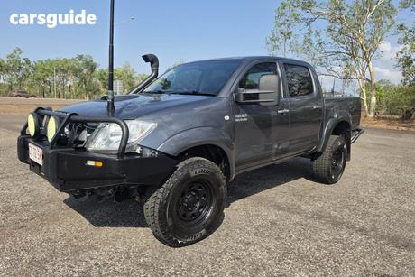 Grey 2009 Toyota Hilux Dual Cab Pick-up Sr5 (4X4)