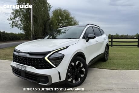 White 2022 Kia Sportage Wagon Gt-Line (Awd)