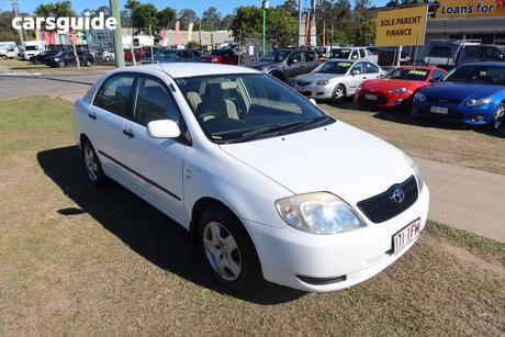 White 2003 Toyota Corolla Sedan Ascent